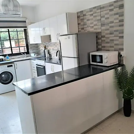 Διαμέρισμα H&o Royal Lovely Apartment! *